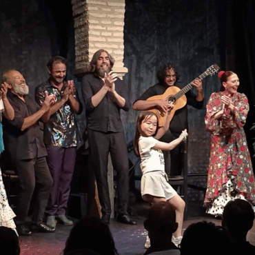 De Yokohama a Sevilla: Sui, la niña prodigio del flamenco, se sube a nuestro tablao
