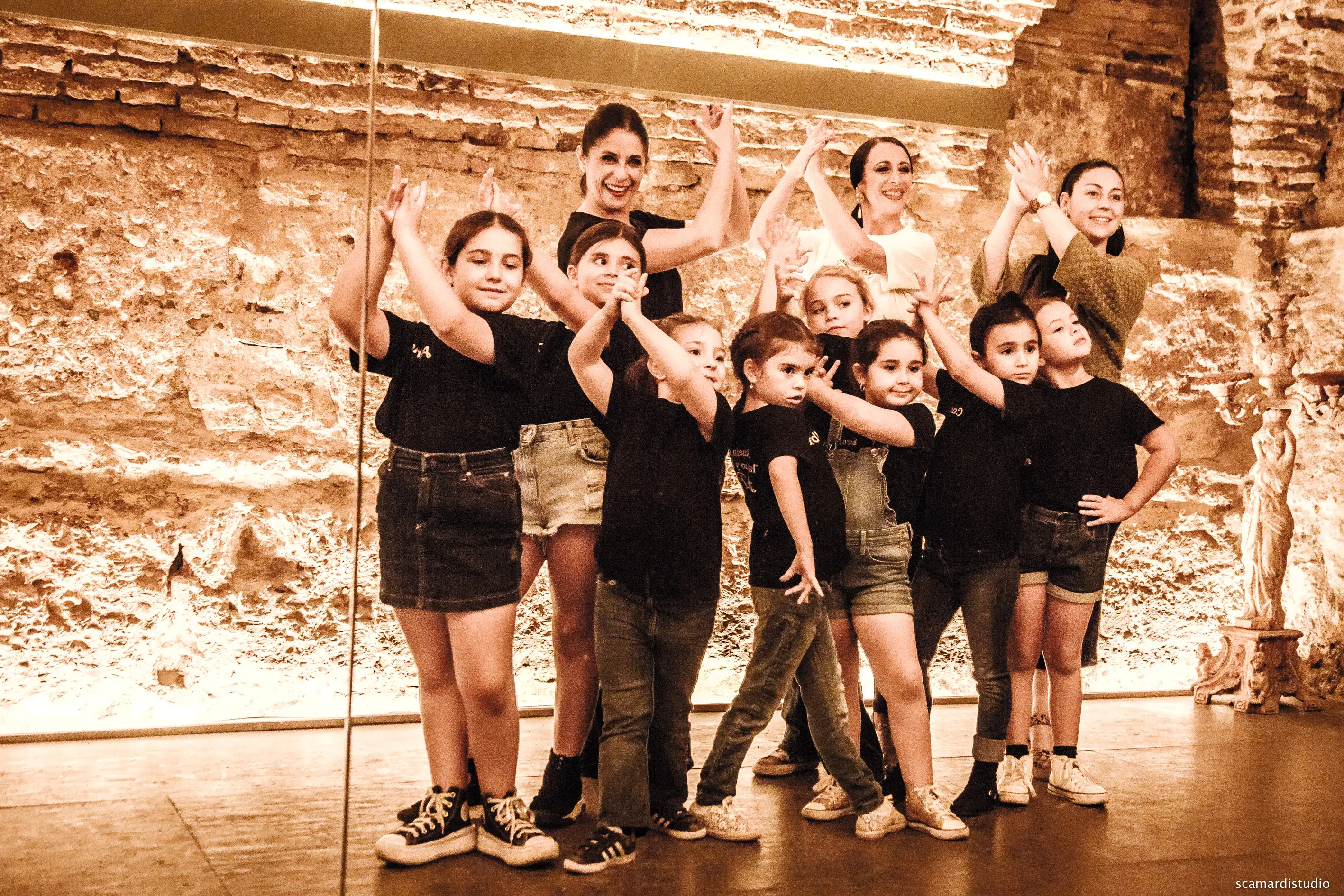 Las Ninas Flamencas de la Pipi 155 scaled